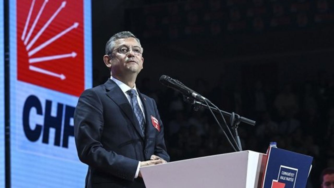 CHP'nin yeni genel başkanı Özgür Özel