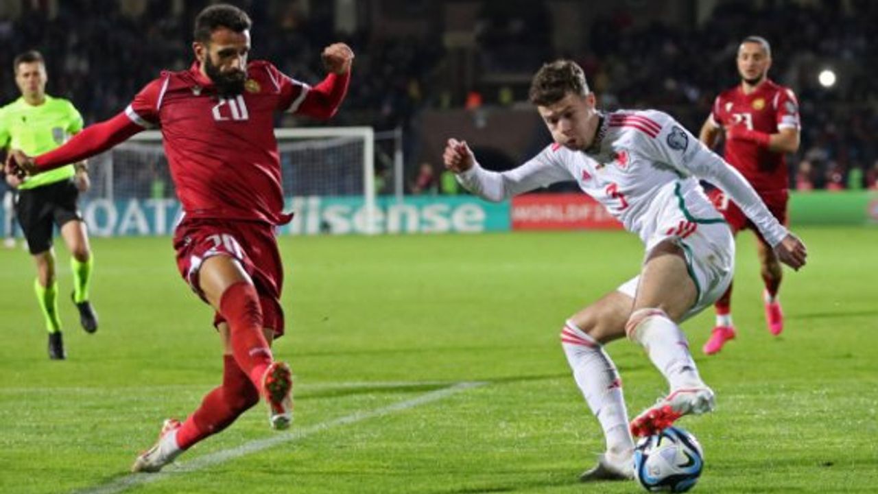 Galler, gruptan çıkma şansını zora soktu