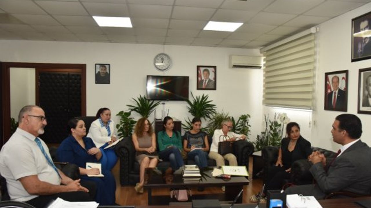 Gardiyanoğlu: “Biz halka verecek ilaç bulamazken ilaçların çöpten çıkması beni üzer”
