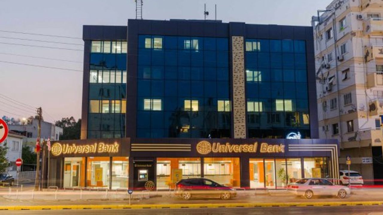 Universal Bank, yeni nesil bankacılık hizmeti için sistemini yeniliyor