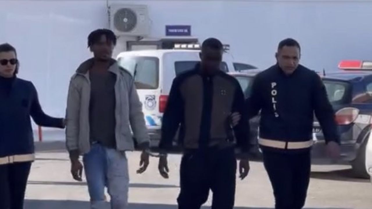 Biri 592, diğeri 206 gündür kaçak