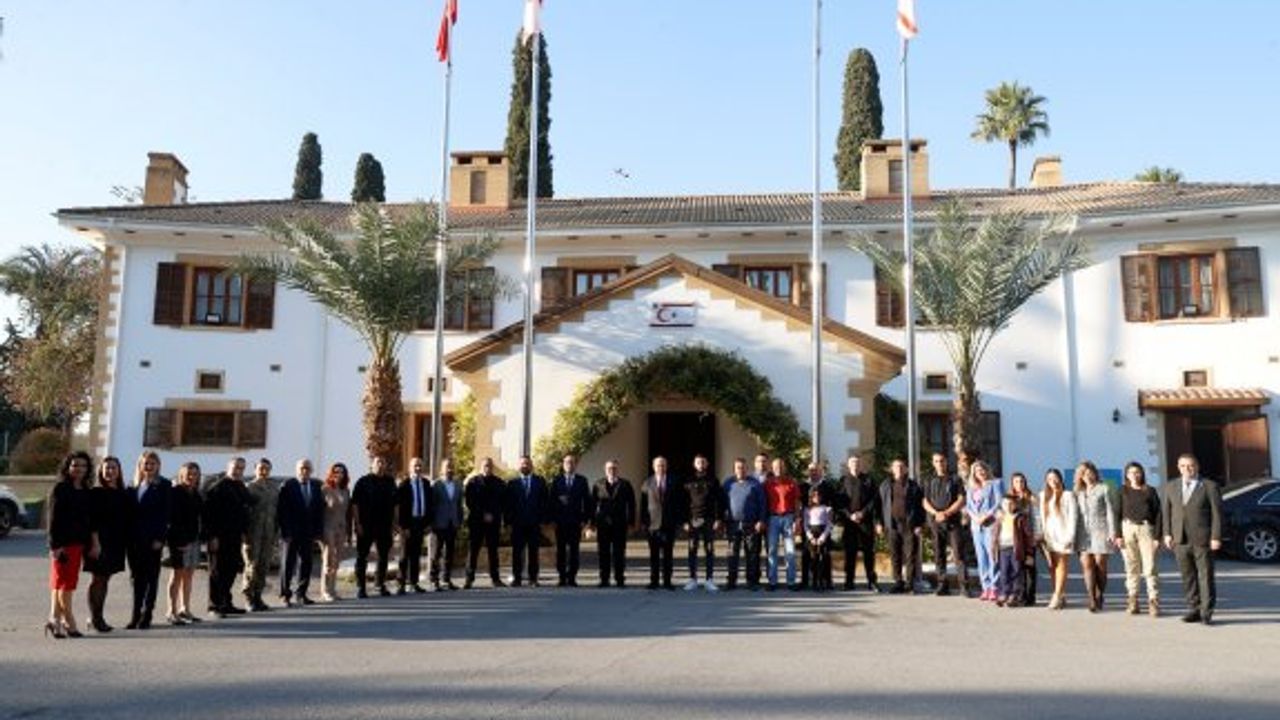 Cumhurbaşkanı Tatar, personelinin yeni yılını kutladı
