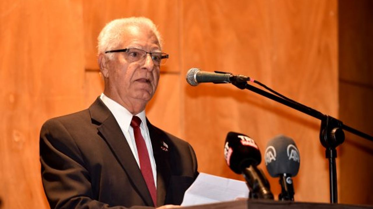 “Dört elle devletimize sahip çıkmalıyız”