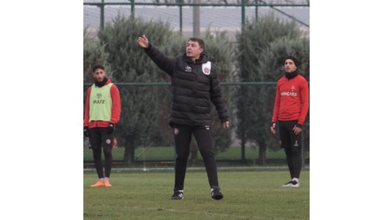 Fatih Karagümrük'te Şota işbaşı yaptı