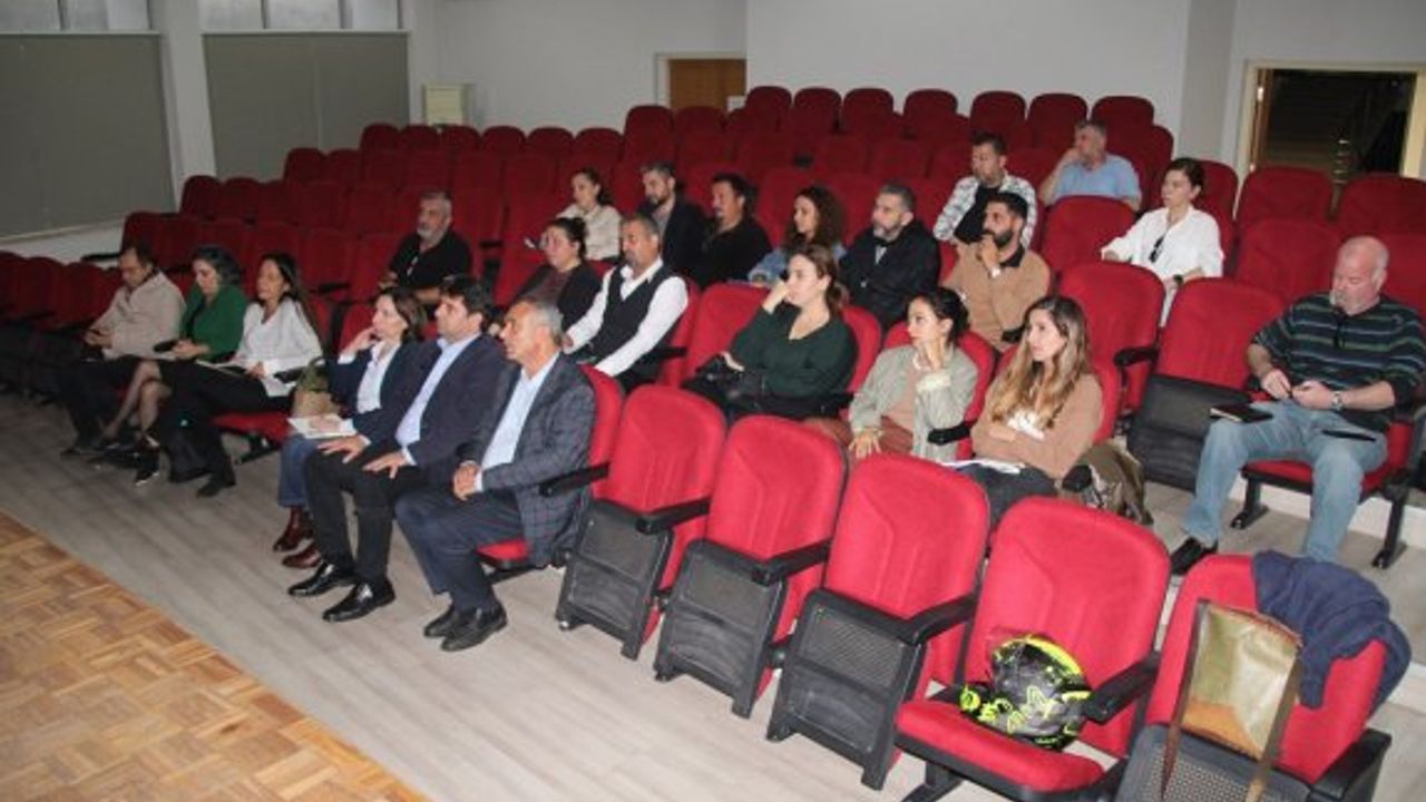 Gazimağusa, İskele, Yeniboğaziçi İmar Planı ile ilgili revizyon toplantısı yapıldı