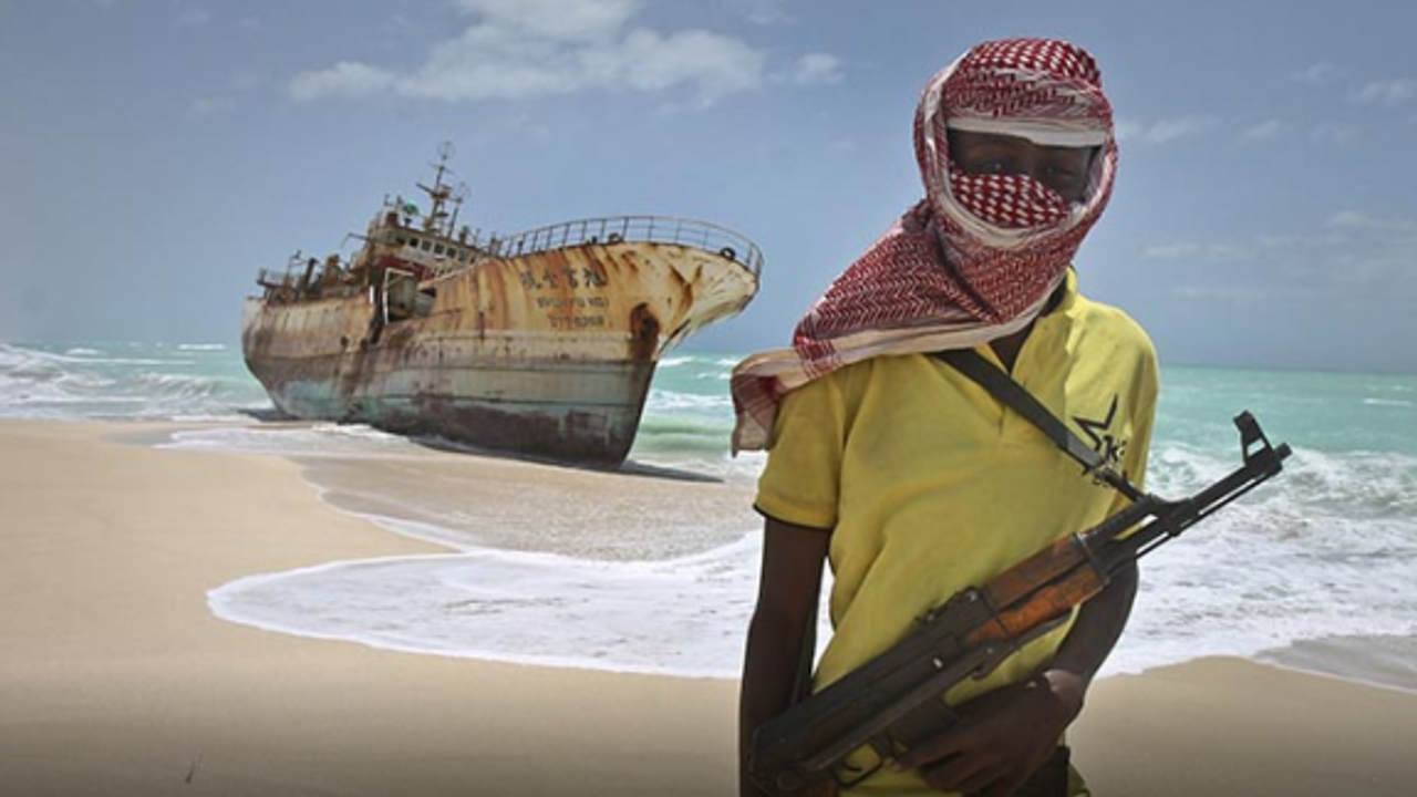 Somali korsan saldırıları üzerine Aden Körfezi'nde güvenlik tedbirlerini artırdı