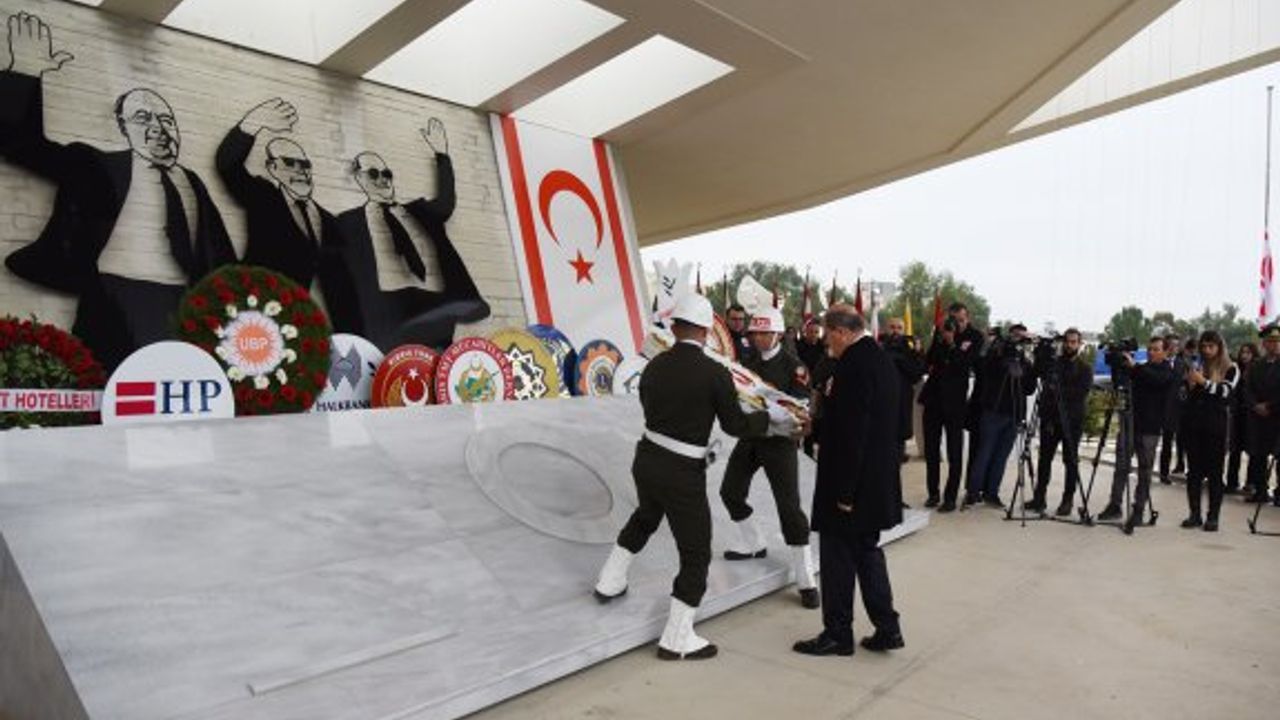 Denktaş, vefatının 12’nci yılında anıt mezarında anıldı
