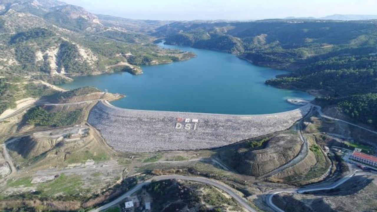 Su Temin Projesiyle 7 yılda depolara 220 milyon metreküp su verildi