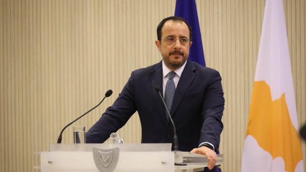 “Erdoğan, Kıbrıs sorununa müdahil olmalı”