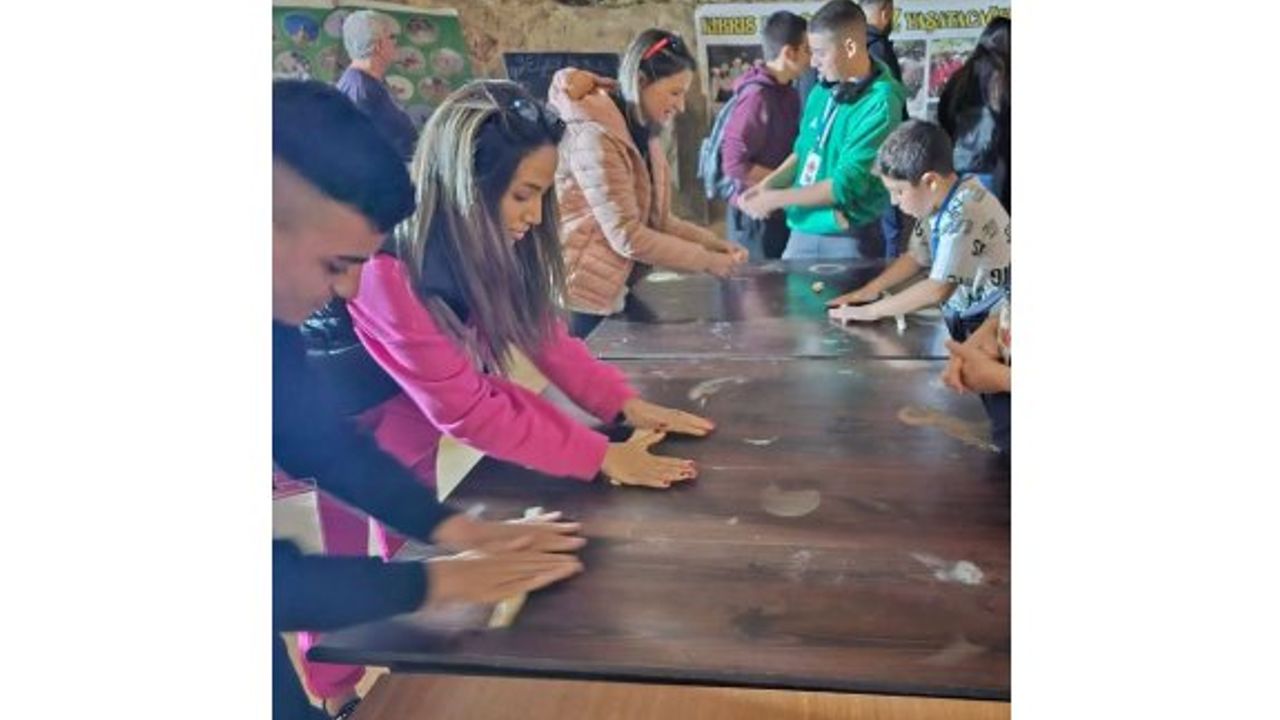 "Gençlik İş Başında:Projesinin ilk gezisi Karpaz bölgesi köylerine yapıldı