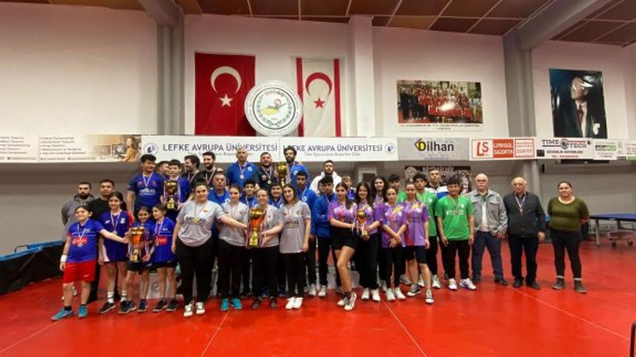 Büyük Erkekler Ligi’nde LAÜ averajla şampiyon