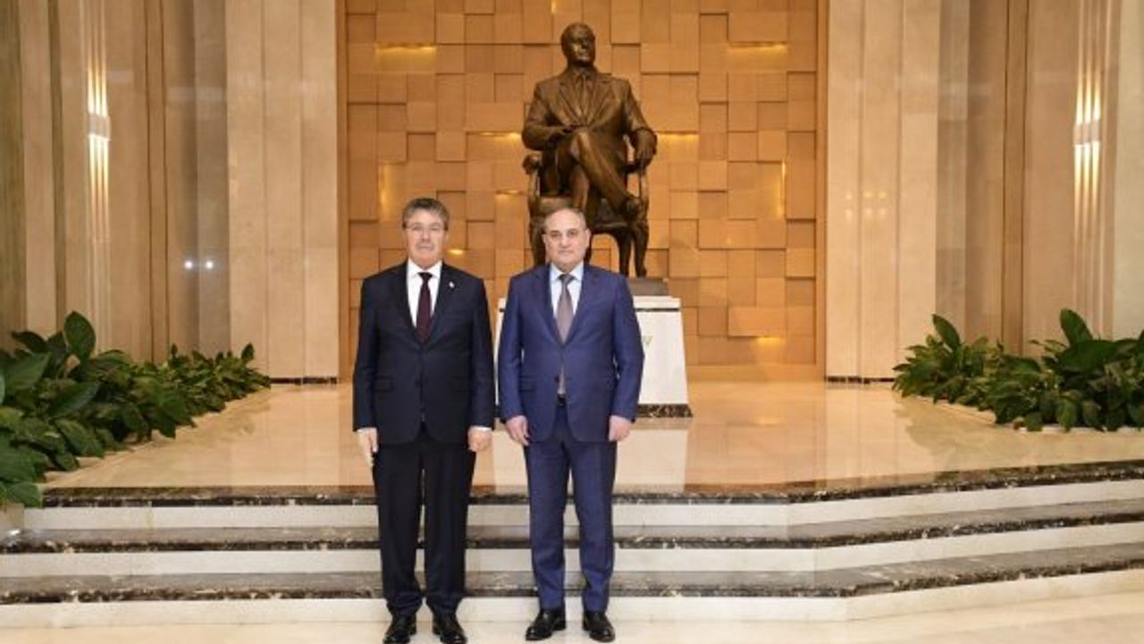 "KKTC- Azerbaycan ilişkileri hızla gelişiyor"