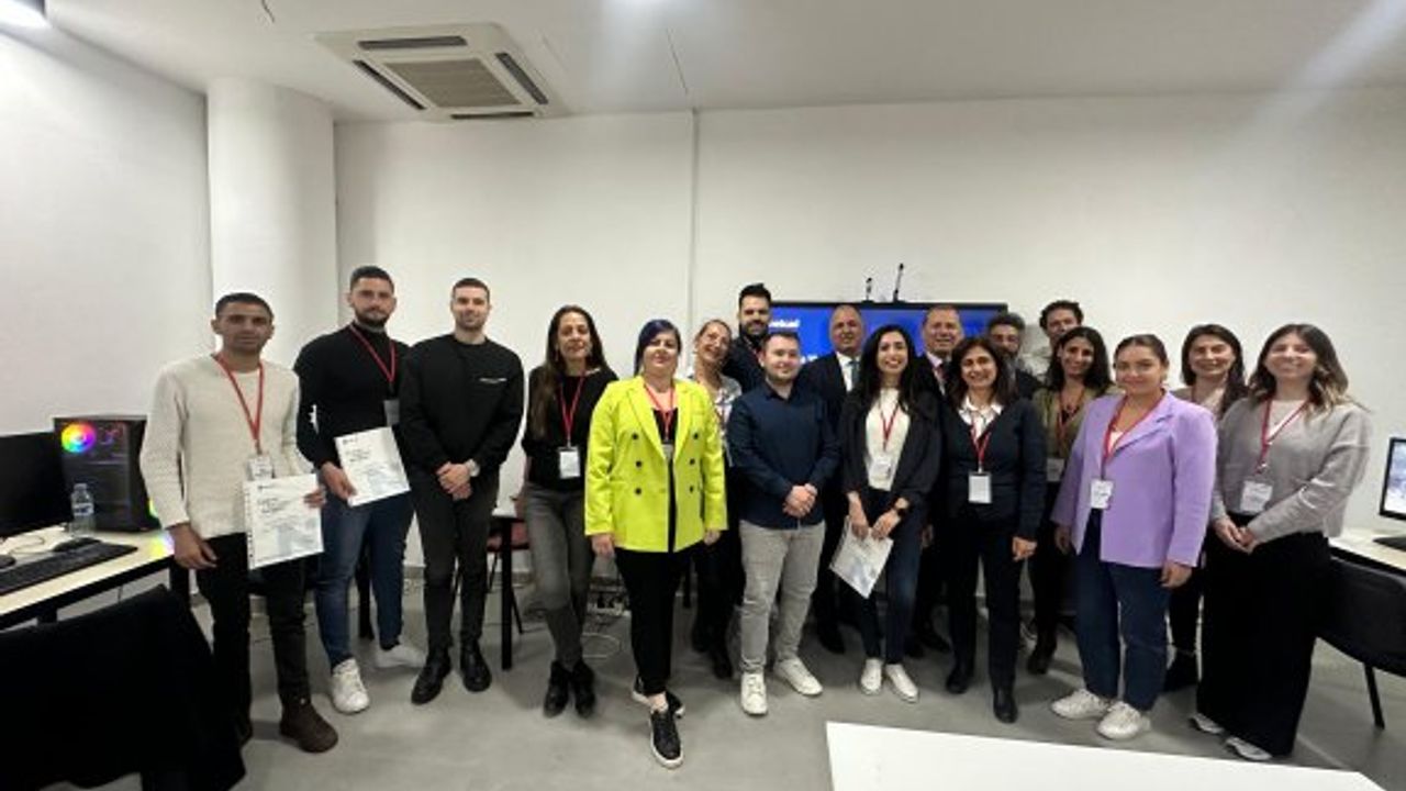 Şehir Planlama Dairesi personeli, Netcad eğitimlerini tamamladı