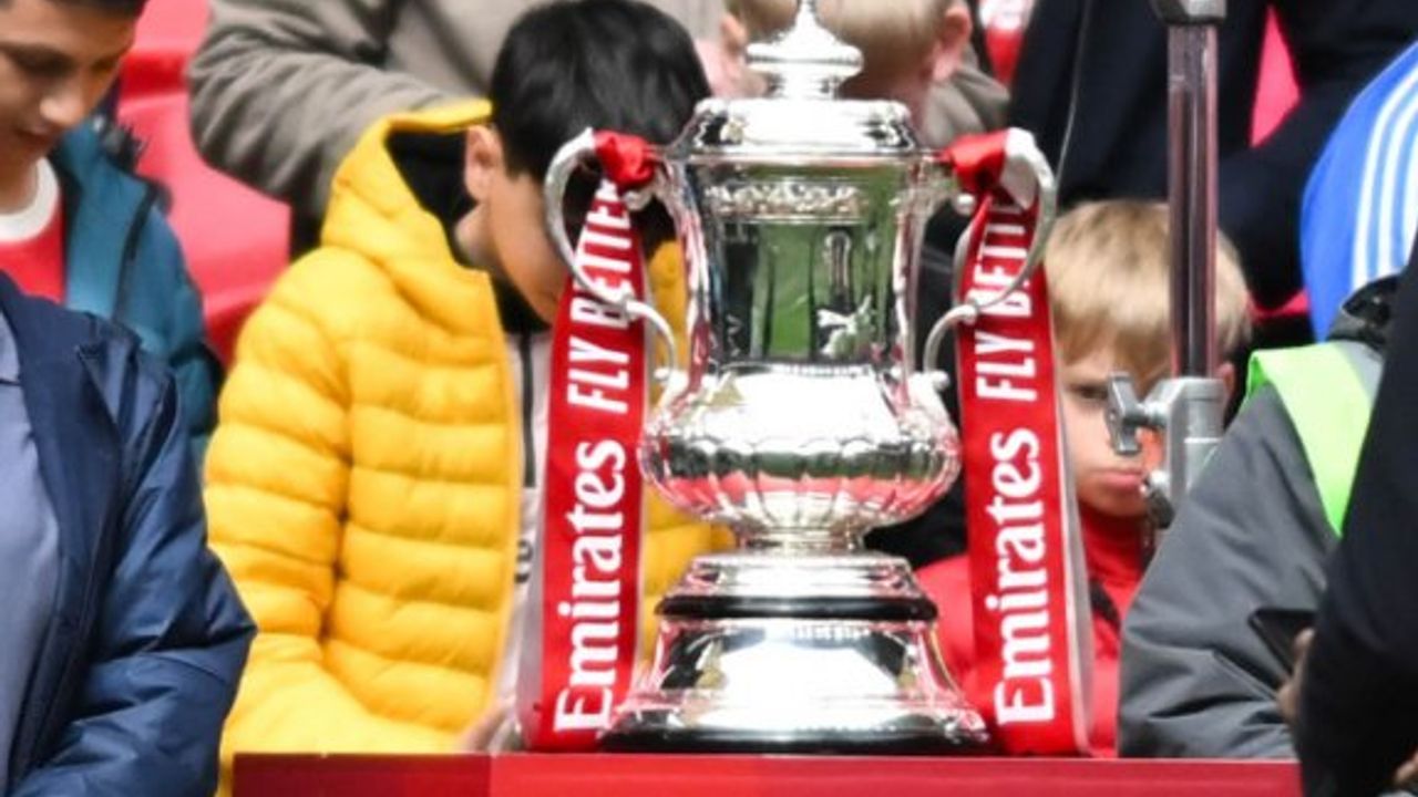 FA Cup'ta finalin adı: Manchester United – Manchester City