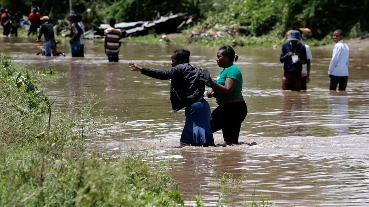 Kenya'da sel felaketi: En az 32 kişi öldü