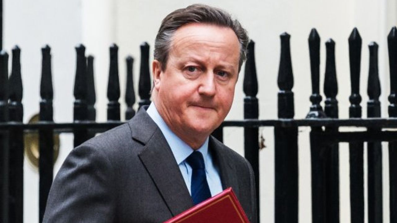 Cameron'a, "KKTC'ye direkt uçuş" mektubu