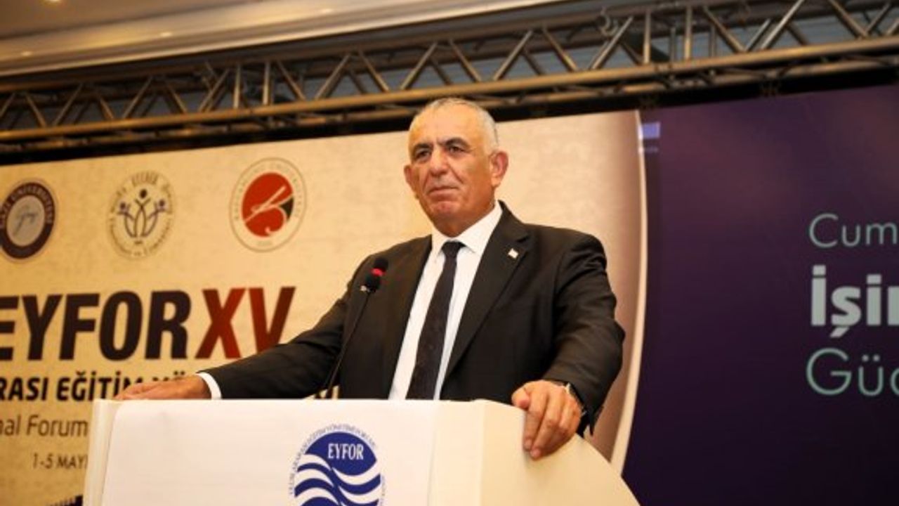 Çavuşoğlu, Antalya’da düzenlenen 15’inci Uluslararası Eğitim Yönetimi Forumu’na katıldı