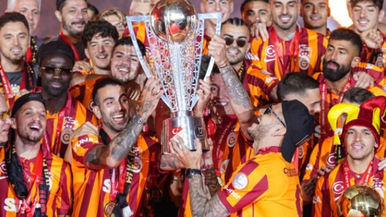 Galatasaray Avrupa'da ilk 10'da