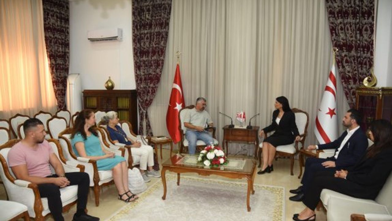Özdenefe, Kıbrıs’ta Vicdani Ret İnisiyatifi heyetini kabul etti