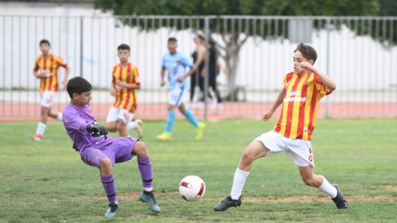 Red7Oİl U14 Ligi'nde son 16'ya kalan ekipler belli oldu..!