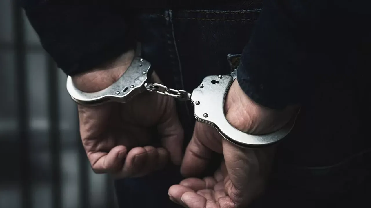 Sahte kimlik kartıyla Güney Kıbrıs’a geçmek istemesiyle ilgili 4 tutuklu