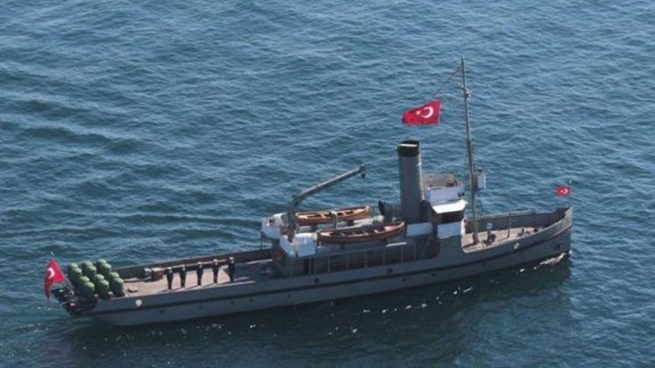 TCG Nusret Gemisi bugün ve yarın Girne' Limanı’nda halkın ziyaretine açılacak