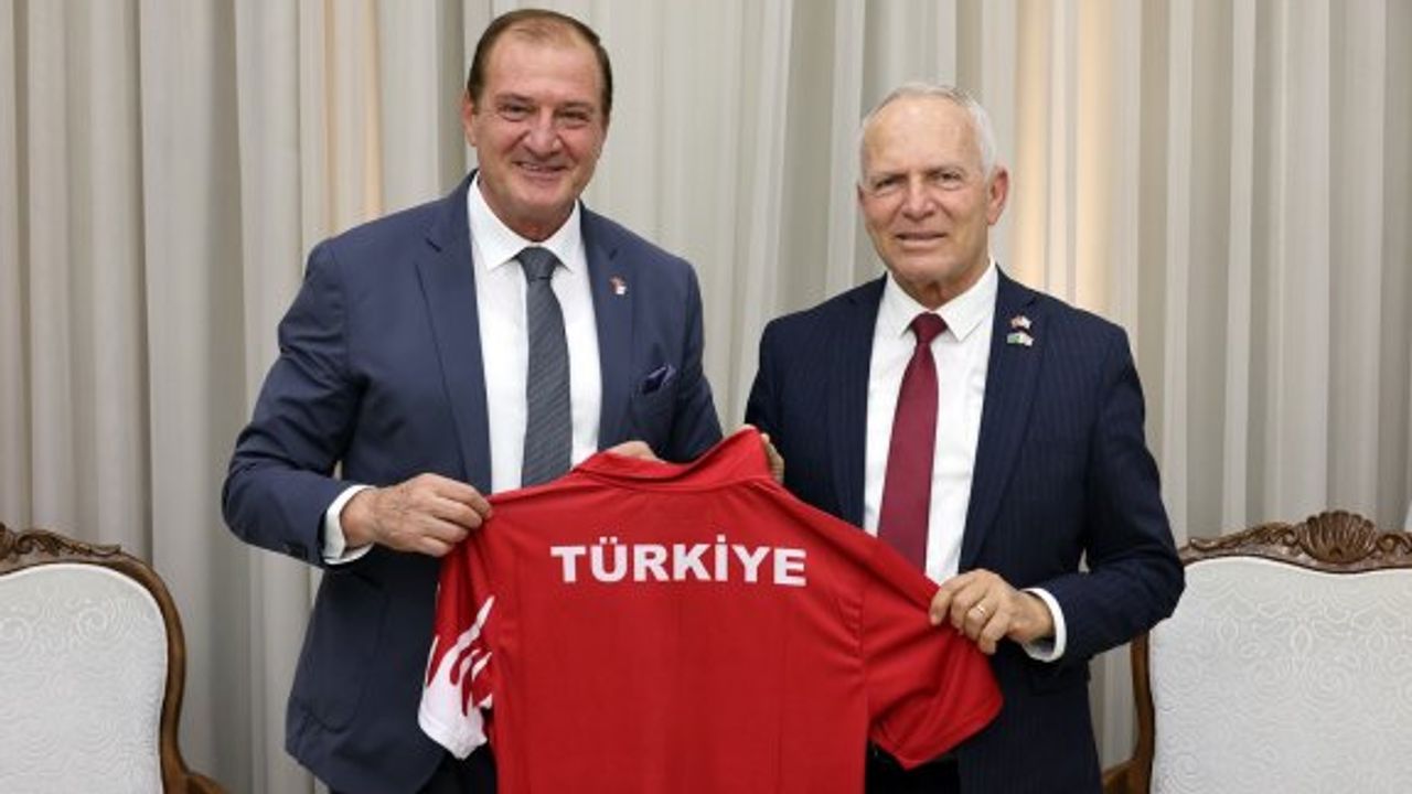 Töre, Türkiye Taekwondo Federasyonu Başkanı Metin Şahin ile görüştü