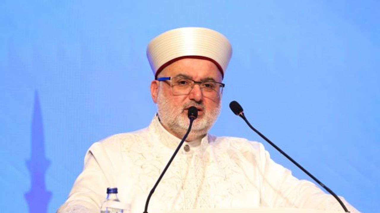 Din İşleri Başkanı Ünsal: “Cenab-ı Hak bizlere bayrama sağlıklı bir şekilde ulaşmayı nasip etsin”