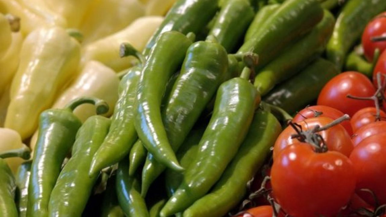 Domates ve sivri biberde limit üstü kalıntı
