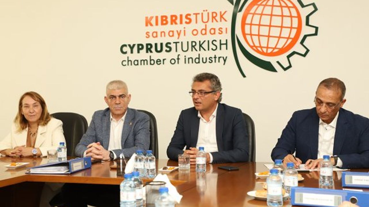 Erhürman: “Her alanda kalıcı sorun yaratıyorlar, insanların bu yapıya güveni kalmadı”