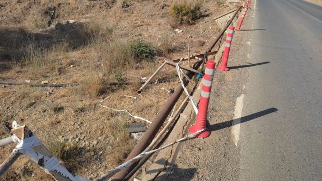 Gaziverenliler, hasarlı köprü korkuluklarının tamirini istiyor
