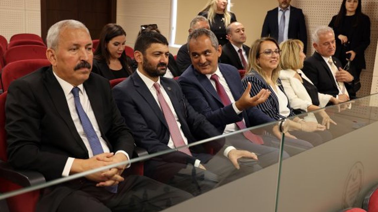"Kırgızistan ve Azerbaycan Meclis başkanları KKTC'ye gelecek"