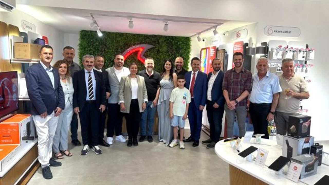 Telsim’in üçüncü Dijital Deneyim Merkezi  Girne’de hayata geçti