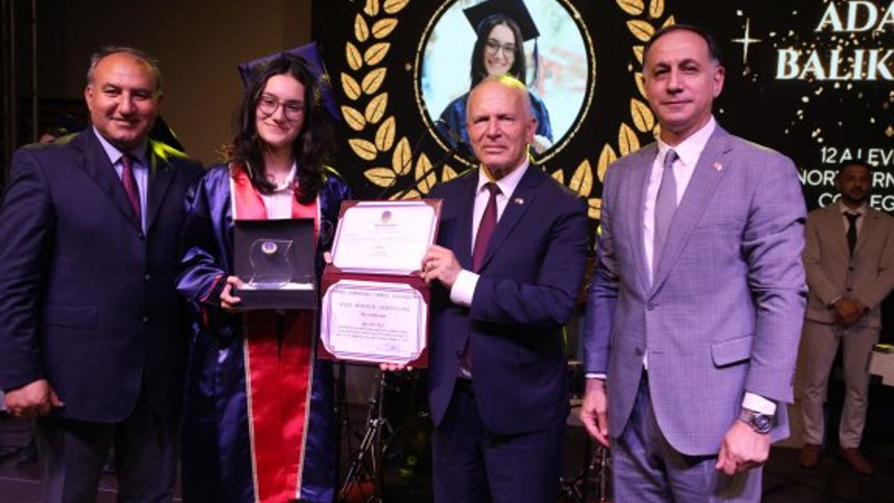 Töre, TED Koleji Mezuniyet Töreni’ne katıldı