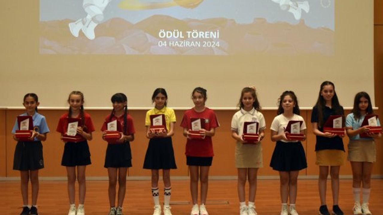 “Uzay” konulu kompozisyon yarışmasının ödülleri verildi