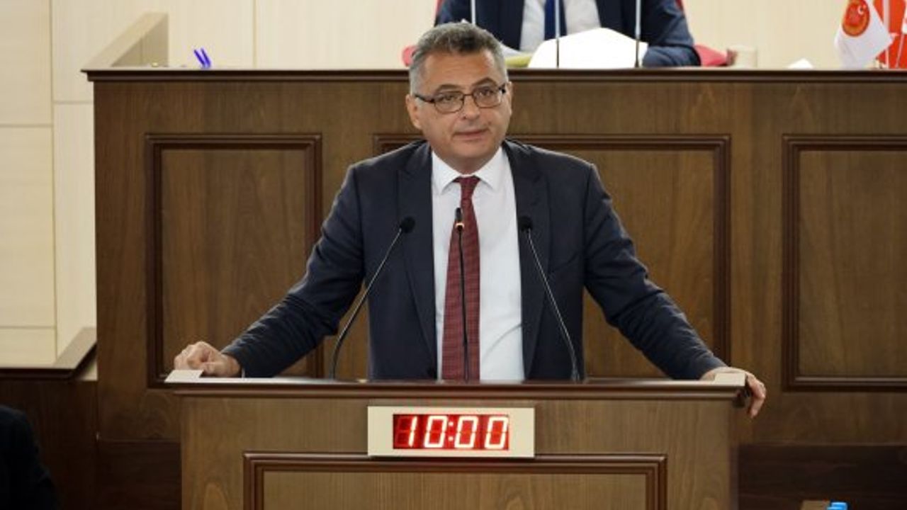 “Bu yaşananlar Endonezya’da olsa hükümet 15 kez  istifa ederdi”