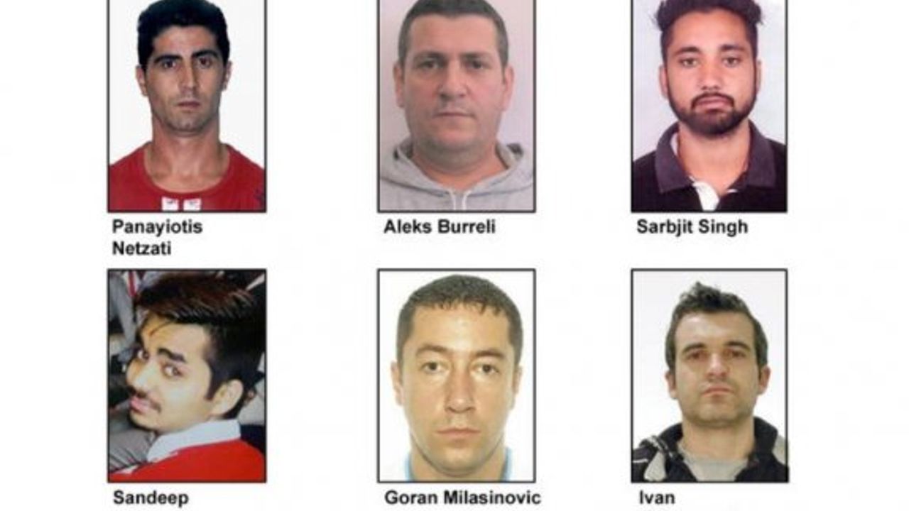 Dört cinayet zanlısı aranıyor