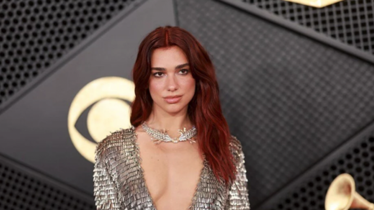Dua Lipa, İngiltere’nin en zengin ünlüleri arasına girdi
