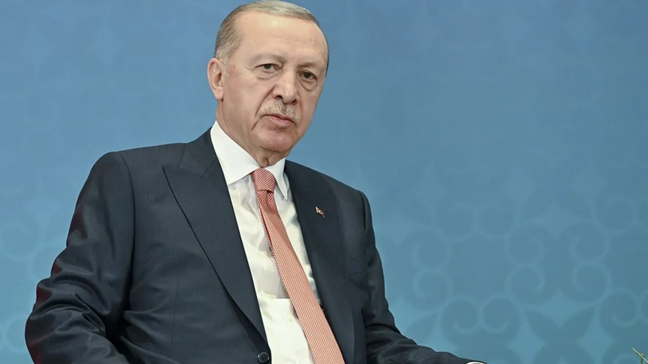 Erdoğan, Tatar'ın "erken gelin" teklifini kabul etti