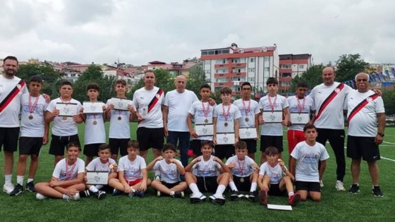 KKTC U12 Millî Takımı Trabzon temaslarını tamamladı