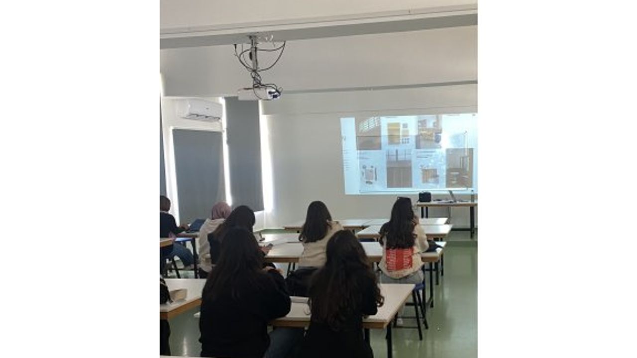 LAÜ Mimarlık Fakültesi’nde ‘İç Mekan Tasarımında Kullanıcı Analizi’ isimli seminer düzenlendi