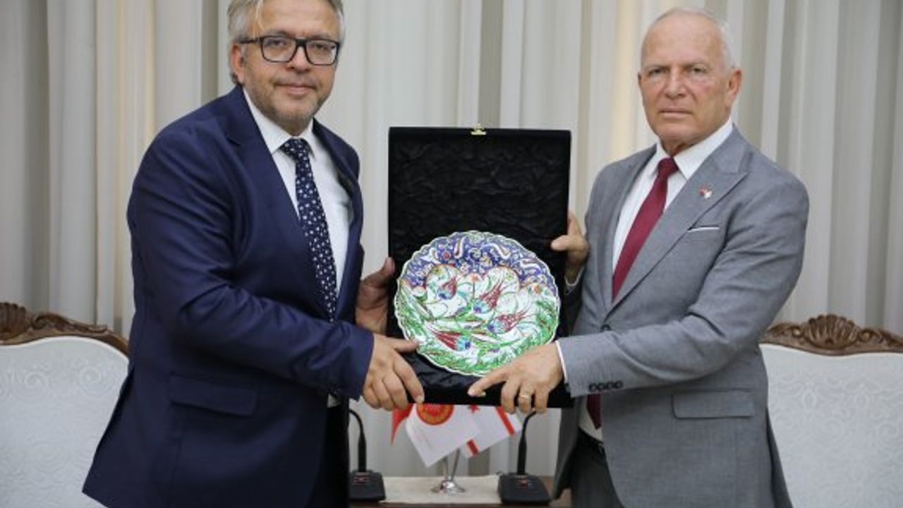 Töre: “Türk dünyasında alfabe birliği sağlanmalıdır”