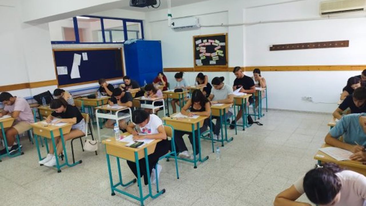 Atatürk Öğretmen Akademisi Yazılı Giriş Sınavı Bugün Yapılıyor