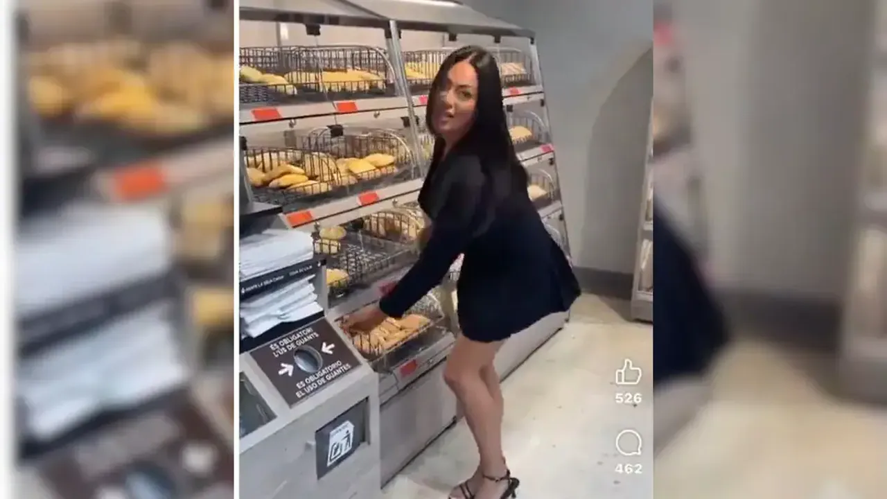 İç çamaşırını çıkarıp ekmek reyonuna attı