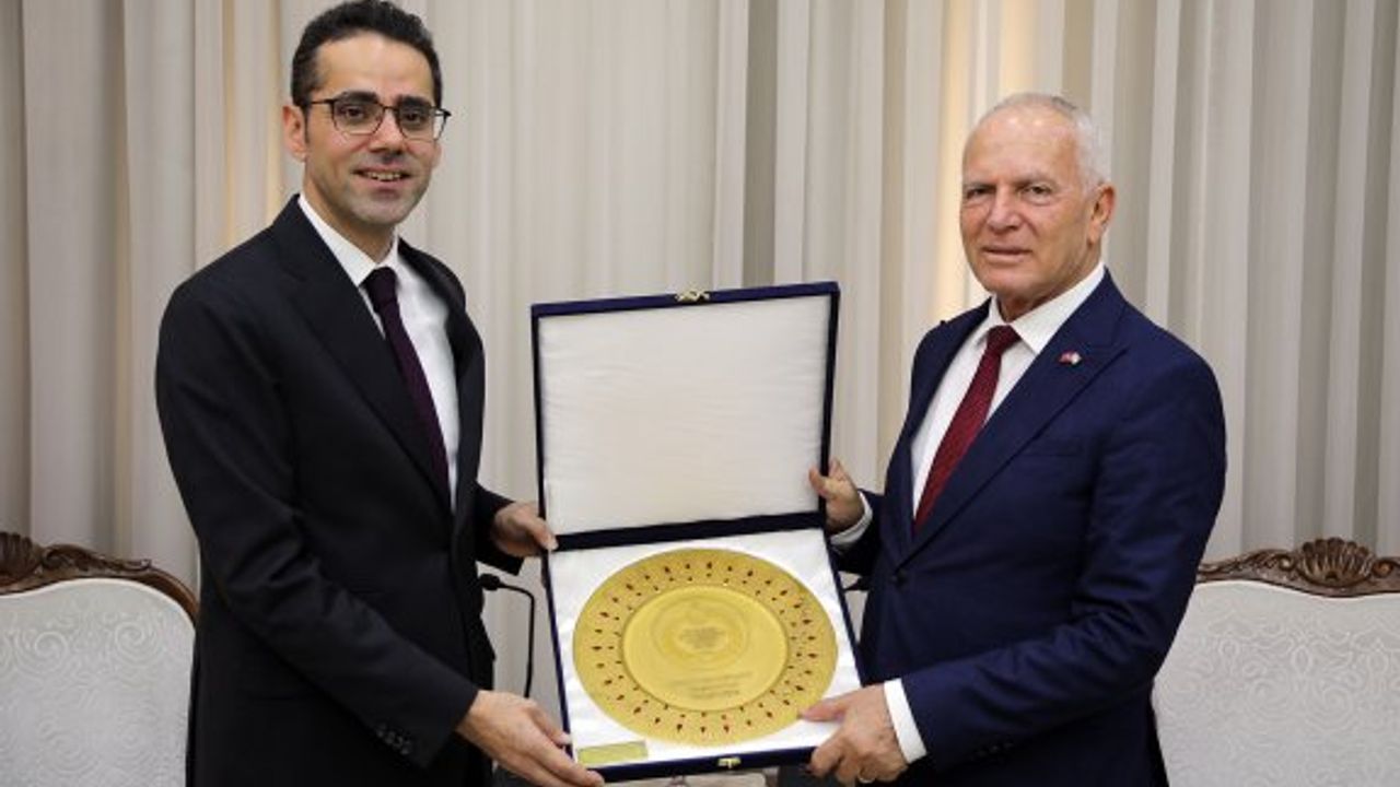 "KKTC'deki demokratik hayat, birçok ülkede yok"