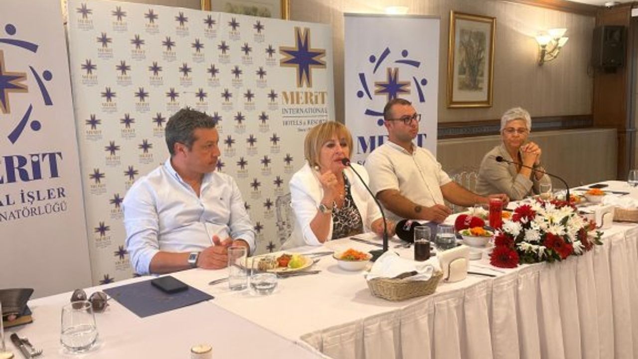 Merit’ten KKTC vatandaşı 10 öğrenciye daha eğitim bursu