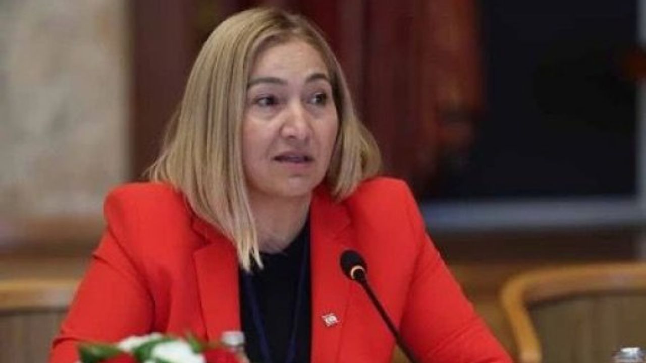 “Partimiz Üstel’le birlikte skandallarla anılıyor”