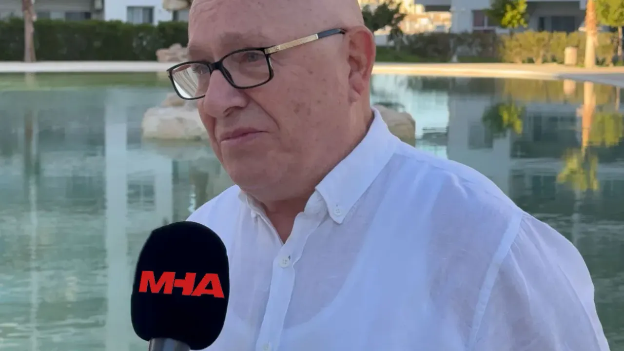 “Simon Aykut zor günler geçiriyor”