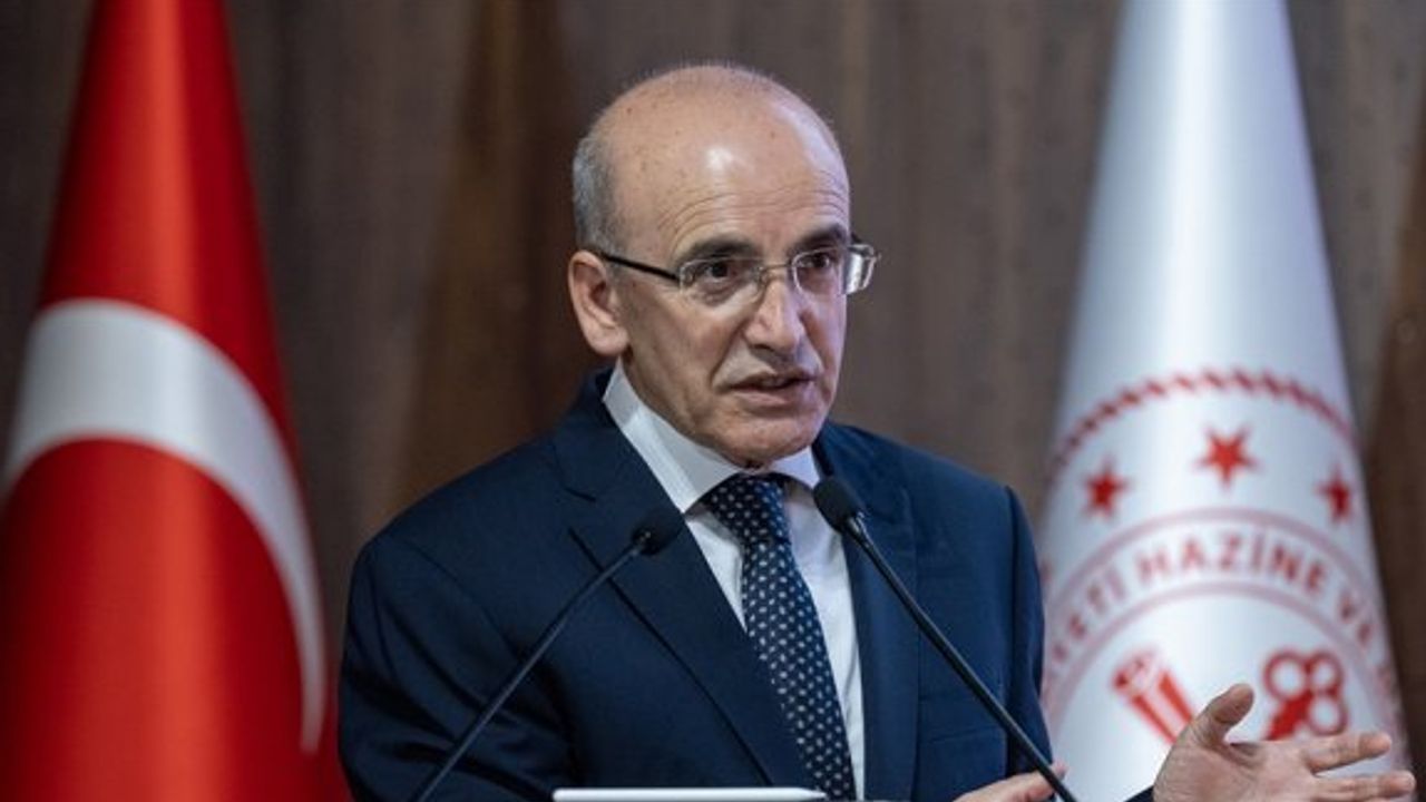 Şimşek: Azalan cari açık ve dış finansman ihtiyacı dezenflasyon sürecine önemli katkı veriyor