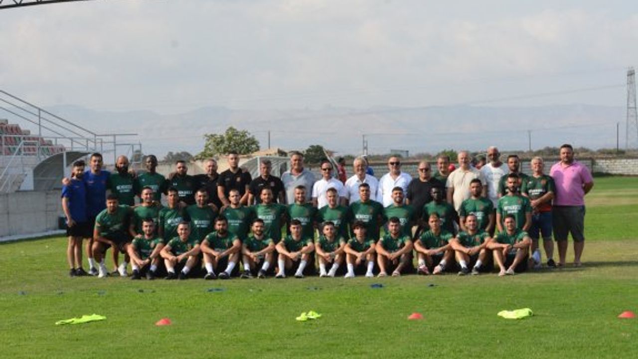 Mormenekşe resmi sezon açılışı gerçekleştirdi